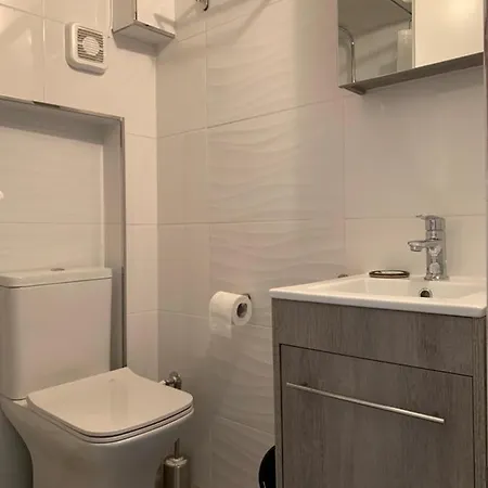 Gemuetliches In Ano Poli Appartement *